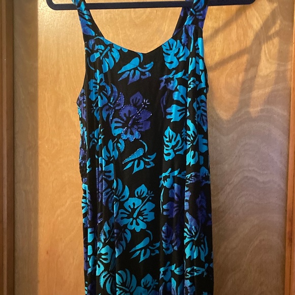 Bali Batik Resortware Dress - Picture 1 of 2